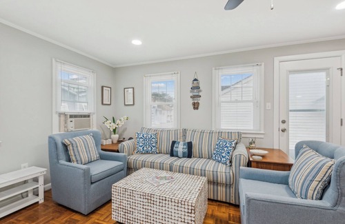 Stone Harbor Casa | PET FRIENDLY! FRIDAY TO FRIDAY RENTAL.