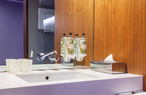 Santo Antonio Hotel | Pet-Friendly, Full Kitchen, Jacuzzi, Rooftop Sundeck, Onsite Jacuzzi!