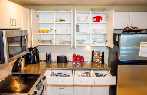 Panama City Beach Hotel | 3BR / 2BA, SLP. 9 GRAND PANAMA, 1 ° FLR directo a PISCINA / PLAYA, SE ACEPTAN PEQUEÑAS MASCOTAS!