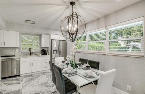 West Palm Beach Casa | Pet-Friendly Gem with Pool and Yard in West Palm Beach