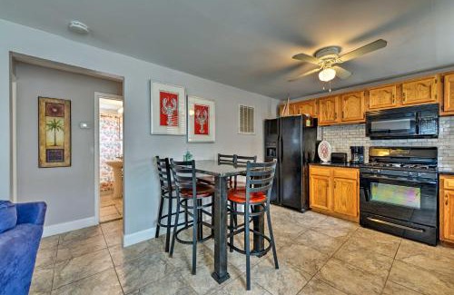 Wildwood Crest Apartamento | Pet-Friendly Getaway with Patio, Less Than 1 Block to Beach!