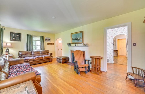 Gloversville Casa | Pet-Friendly Gloversville Cottage Near Golf Course