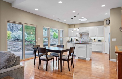 Callender Casa | Pet-Friendly Golf Course Retreat & Backyard Oasis
