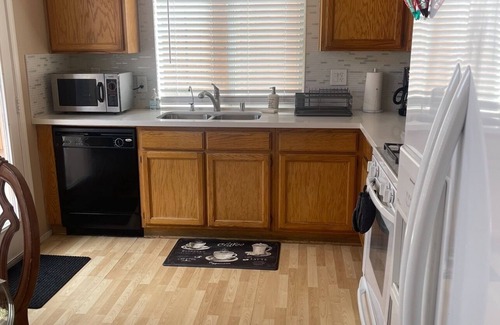 Summerlin Casa | Pet Friendly! GREAT SPECIALS NOW! 3-Bedrooms, Quiet, Comfortable and Relaxing!