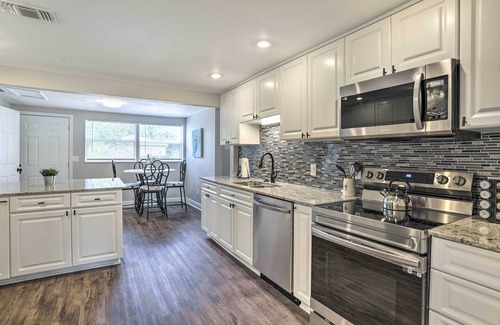 Gulfport Casa | Pet-Friendly Gulfport Home < 2 Mi to Beach