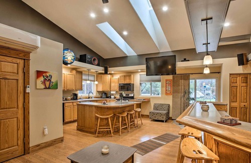Beulah Cabaña | Pet-friendly Home, 2 Mi to Crystal Lake!