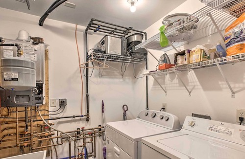 Beulah Cabaña | Pet-friendly Home, 2 Mi to Crystal Lake!