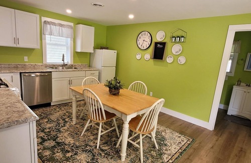 Stow Casa | Pet Friendly home by the Stow Ferry