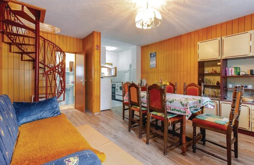 Breze Casa | Casa que admite mascotas en Breze con.