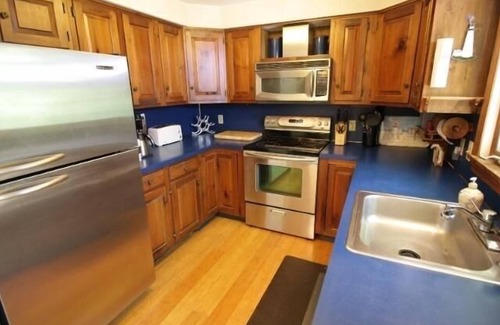 East Orleans Casa | Pet Friendly Home in East Orleans
