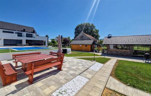 Gospic Casa | Pet Friendly Home In Kaniza Gospicka