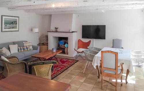 Royeres Casa | Pet Friendly Home In Royères With Wifi