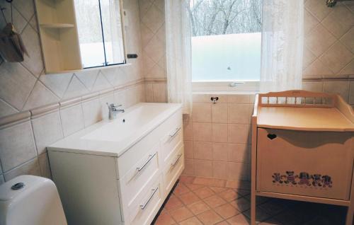 Tranas Casa | Pet Friendly Home In Tranås With Sauna