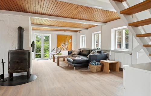 Vejle Casa | Pet Friendly Home In Vejle With Kitchen