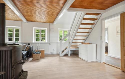 Vejle Casa | Pet Friendly Home In Vejle With Kitchen