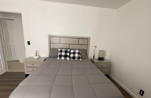 Hesperia Casa | Pet Friendly Home perfect for traveling Nurses. Located near several Hospitals