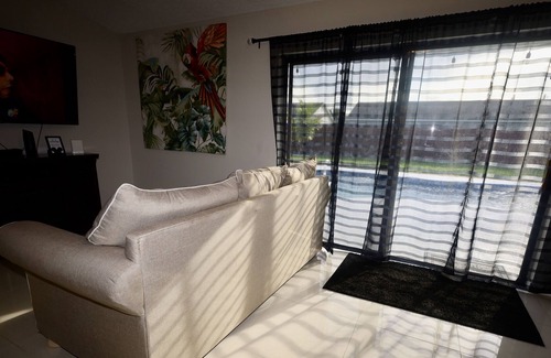 Poinciana Casa | Pet-Friendly Home w/ Heated Pool Kissimmee, Fl.