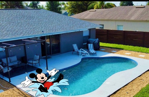 Poinciana Casa | Pet-Friendly Home w/ Heated Pool Kissimmee, Fl.