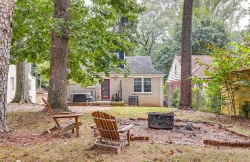 Atlanta Casa | Pet-Friendly Home with Hot Tub in Atlanta!