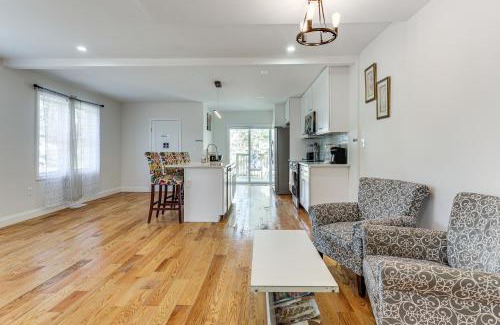 Avon Casa | Pet-Friendly Home with Spacious Yard in Avon!