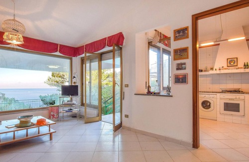 Torre Colonna-sperone Casa | Vivienda que admite mascotas en.