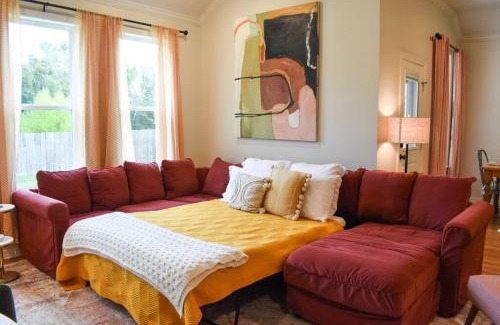 Tyler Casa | Pet Friendly, King Bed, Fire Pit