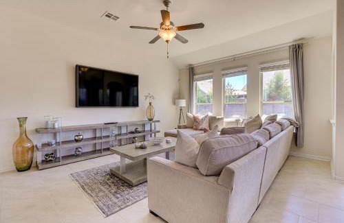 Leander Casa | Pet-Friendly Leander Home with Fully Fenced Yard!