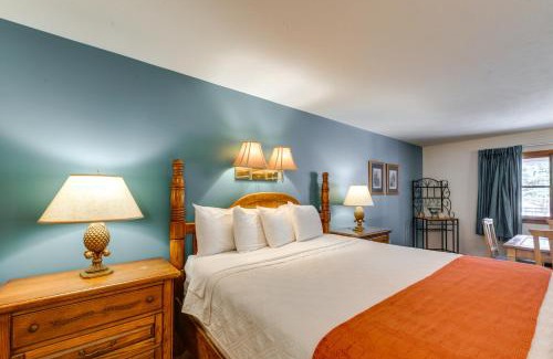 Maggie Valley Apartamento | Pet-Friendly Maggie Valley Studio Community Pool!