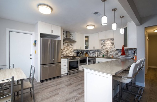 Morro Bay Casa | Pet Friendly! Modern and Classic Morro Bay Beach Home Recently Remodeled