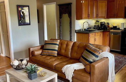 Weaverville Cabaña | Pet-Friendly Mountain View Cottage - Large deck & views of Blue Ridge Mtns.