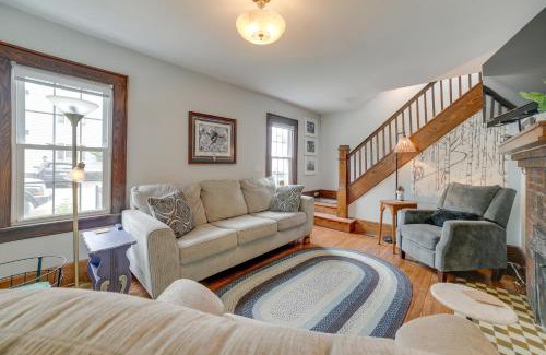 Morgantown Casa | Pet-Friendly Murph Landing - 1 Mile to WVU!