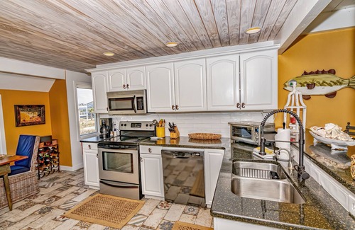 South Beach Casa | Pet friendly, oceanfront and unobstructed views Bald Head Island