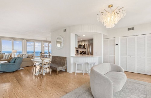 Fernandina Beach Condominio | Pet Friendly | Oceanfront | Turtle Dunes Luxury Penthouse | Expansive Ocean and Intracoastal Views