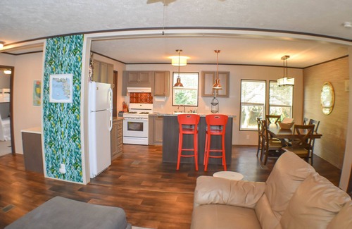 Port St. Joe Casa | Pet Friendly. Park your boat onsite. Fully Fenced in back yard!