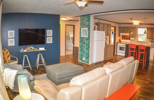 Port St. Joe Casa | Pet Friendly. Park your boat onsite. Fully Fenced in back yard!