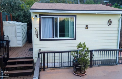 Del Dios Cabaña | Pet friendly, peaceful 1 BR cottage w/ BA, AC on beautiful Lake Hodges