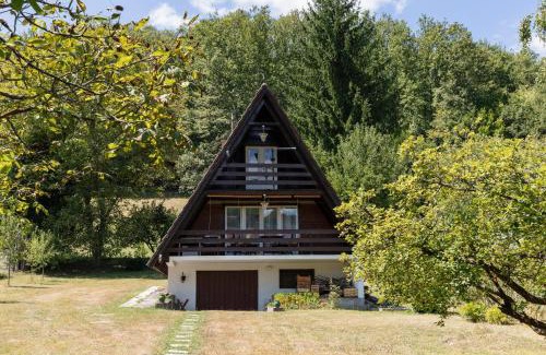 Central Serbia Chalet De Esquí | Pet-Friendly - Planinska Vikendica Međurečje