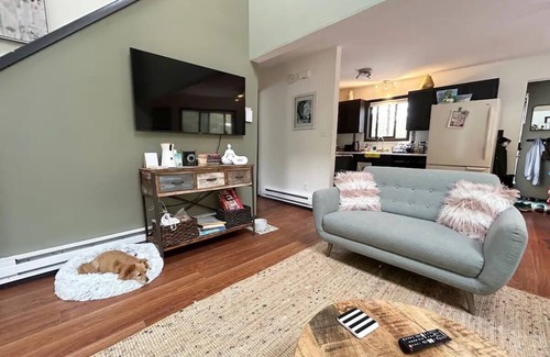Tobyhanna Chalet De Esquí | Pet Friendly, Pocono Chalet, Lake Community