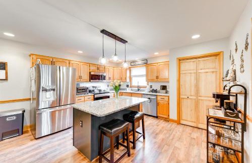 Pocono Lake Casa | Pet-Friendly Pocono Lake Home with Private Hot Tub!