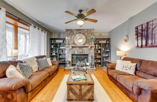 Pocono Lake Casa | Pet-Friendly Pocono Lake Home with Private Hot Tub!