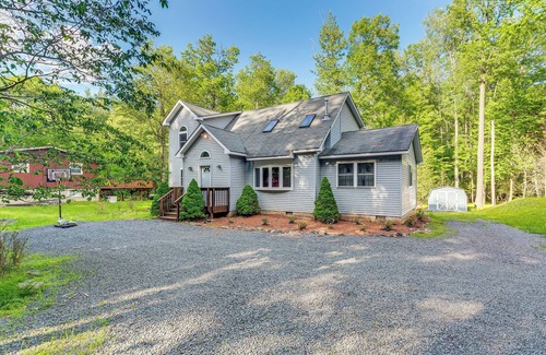 Locust Lake Village Cabaña | Pet-friendly Pocono Lake Oasis w/ Game Room!