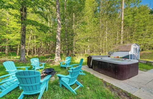 Locust Lake Village Cabaña | Pet-friendly Pocono Lake Oasis w/ Game Room!