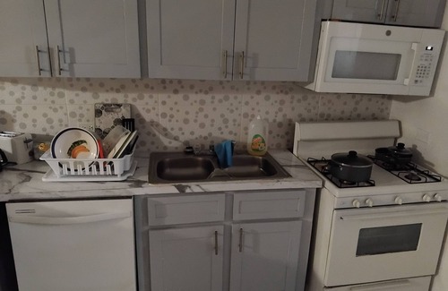 Nassau Casa | PET Friendly, Remodel, Spacious and Cozy Villa in Delightful Nassau.
