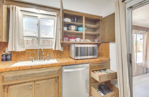 Ridgecrest Casa | Pet-Friendly Ridgecrest Home Near OHV Trails!