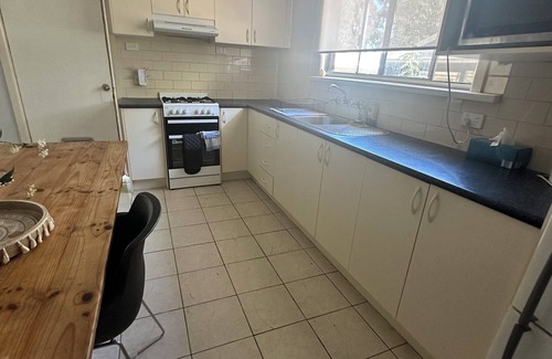 St Andrews Cabaña | Pet Friendly - Rural Sanctuary in St Andrews, Victoria