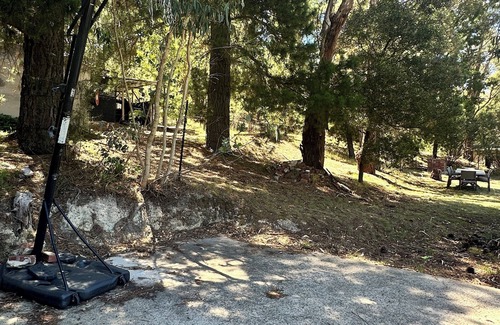 St Andrews Cabaña | Pet Friendly - Rural Sanctuary in St Andrews, Victoria