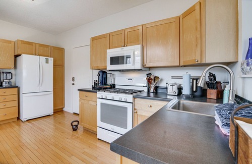 Riverview Casa | Pet-Friendly Saint Paul Vacation Rental w/ Deck!