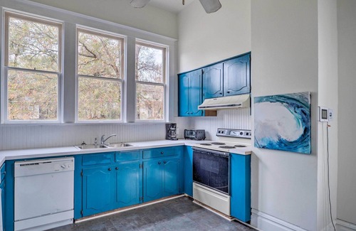 Highland Historic District Casa | Pet-Friendly Shreveport Home ~ 1 Mile to Downtown!