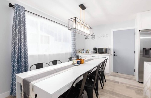 Clairemont Mesa Casa | Pet-Friendly SoCal Retreat Near Beach 3BD 2BA