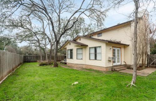 Austin Casa | Pet-Friendly Southwest Austin Home with BBQ